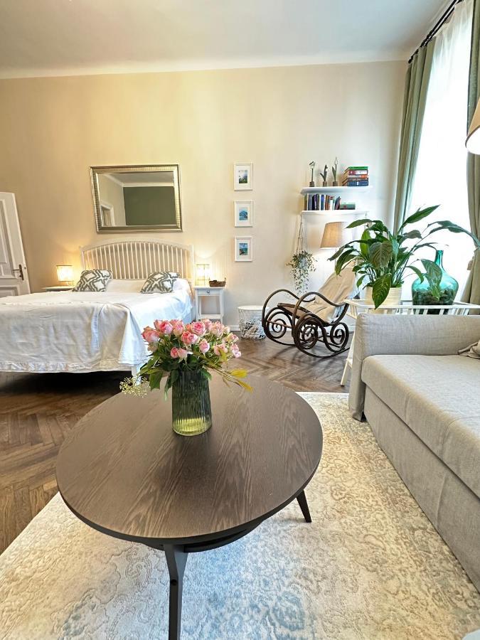 The Spot With Green Chair - Cozy Space Near Danube Budapest Exterior foto